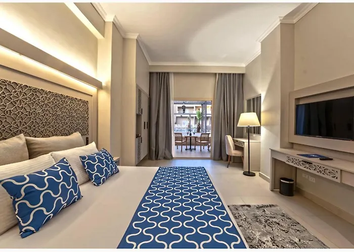 Sea Edge By Rotana 5*