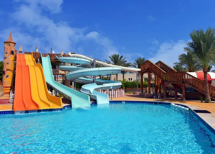 Sea Edge By Rotana Resort