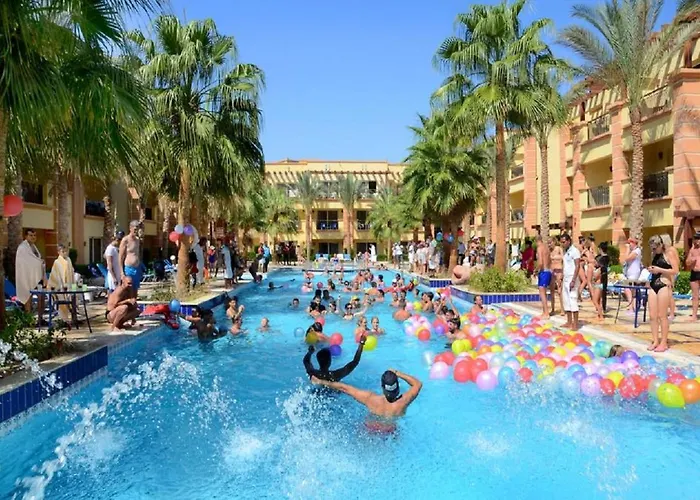 Sea Edge By Rotana Resort 5*